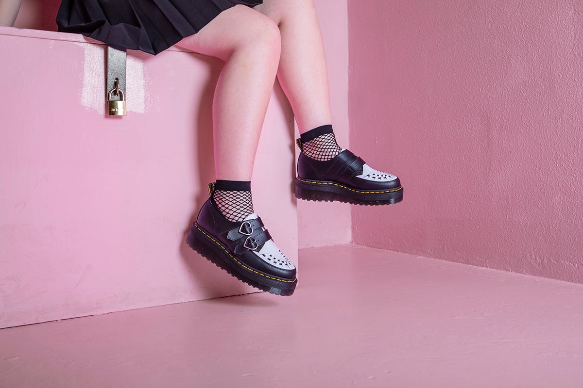 soda open toe booties